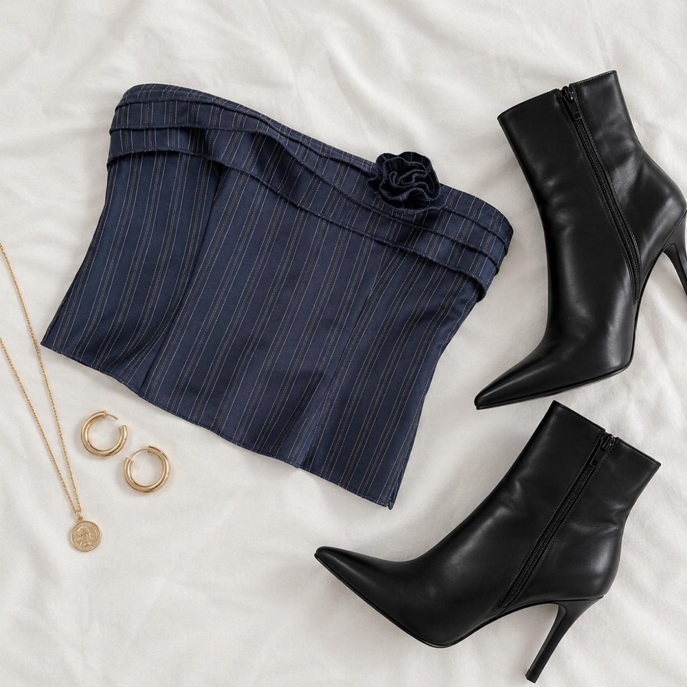 pinstripe corset top  Y2K motel pinstripe corset top size xs